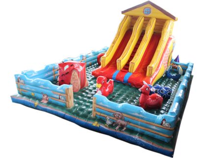 Fazenda Inflável Média - 8m x 10m x 5,5m