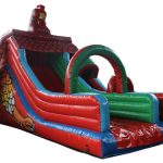 Tobogã Inflável Galo Especial - 3,5m x 7m x 5,5m