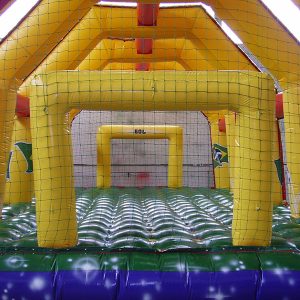 Futebol no Colchão Coberto Grande - 5m x 10m x 4m-305